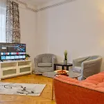 Apartamento Walter Manor Old Town - Balcony And Self Check-in