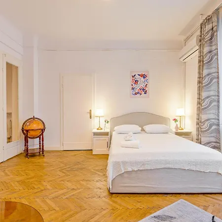 Apartmán Walter Manor Old Town - Balcony And Self Check-in Bukurešť