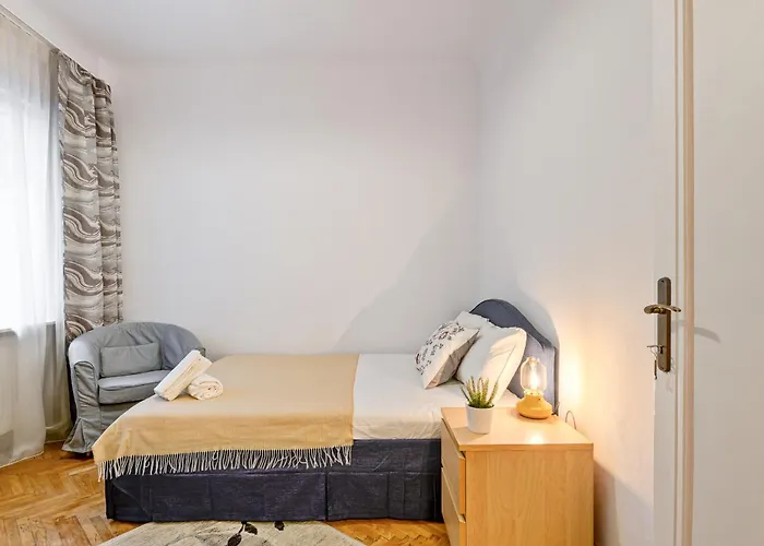 Walter Manor Old Town - Balcony And Self Check-in